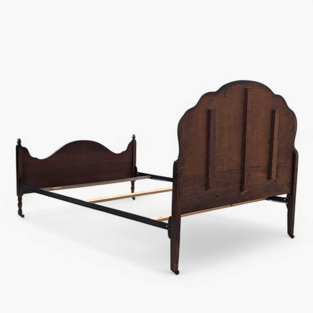 Antique Victorian Walnut Bed – Full Size
