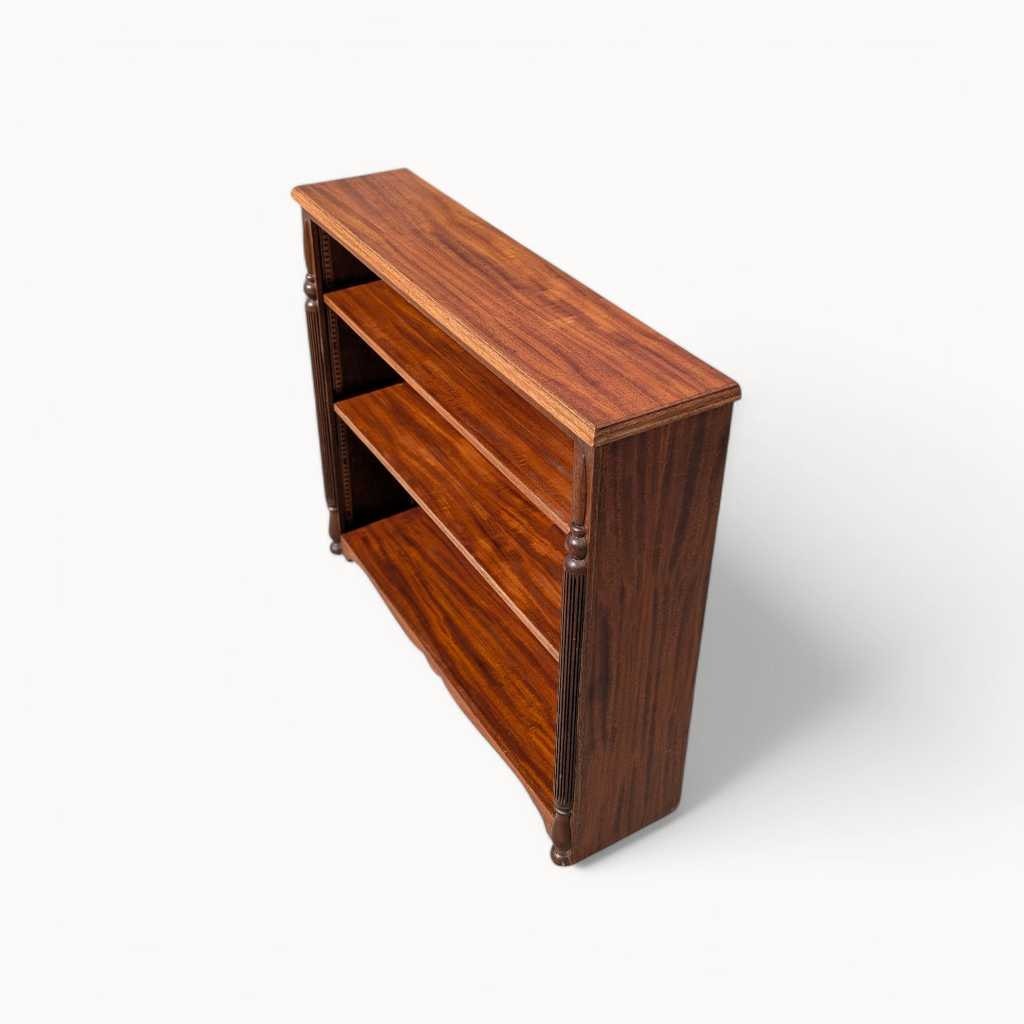 Antique Mahogany Bookcase – Vintage Wooden Bookcase, Classic Shelving Unit, Elegant Storage for Books and Decor