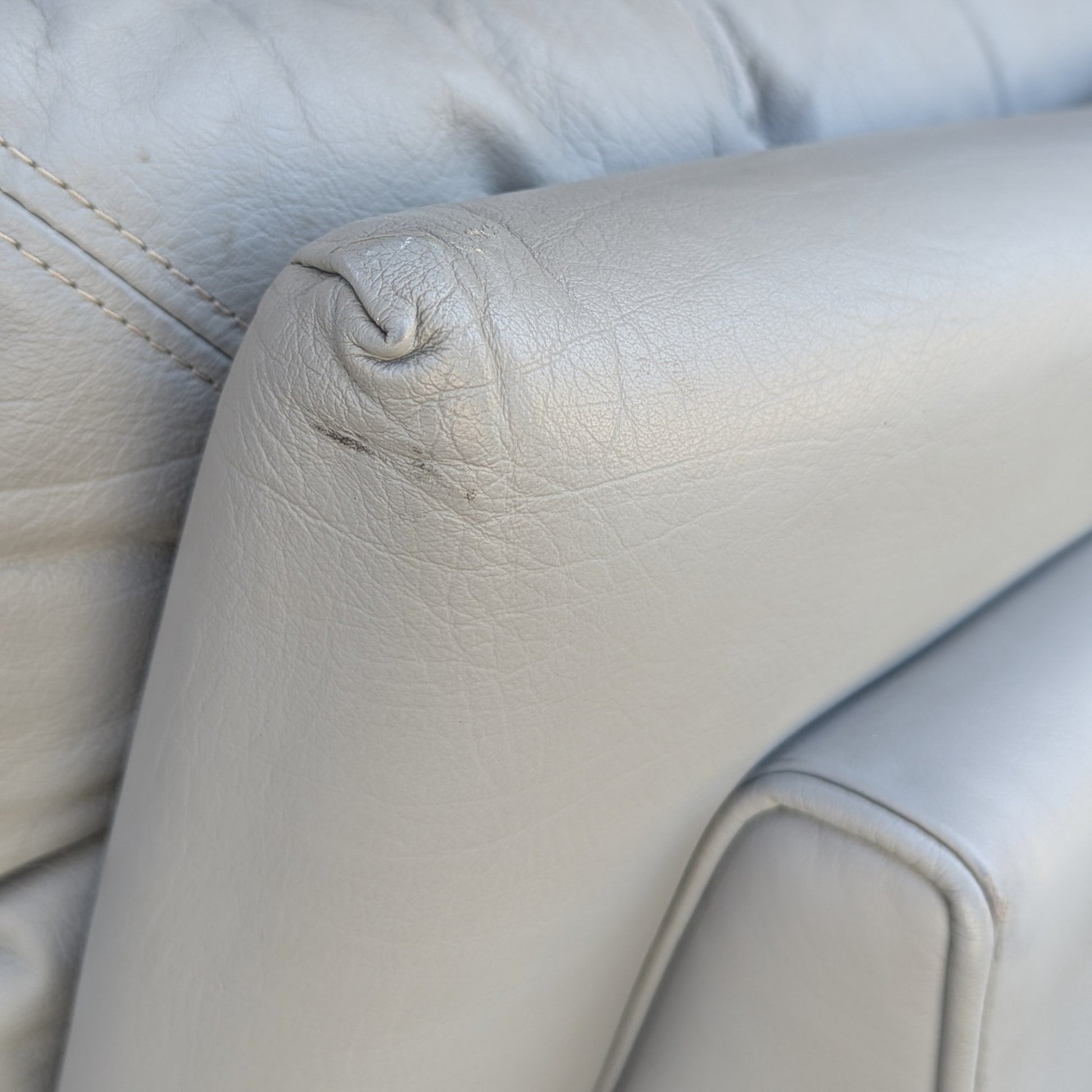 Vintage Nicoletti Italia Leather Loveseat Sofa, Italian Postmodern Grey Leather Couch, 1980s Lounge Settee — view 16 of 20