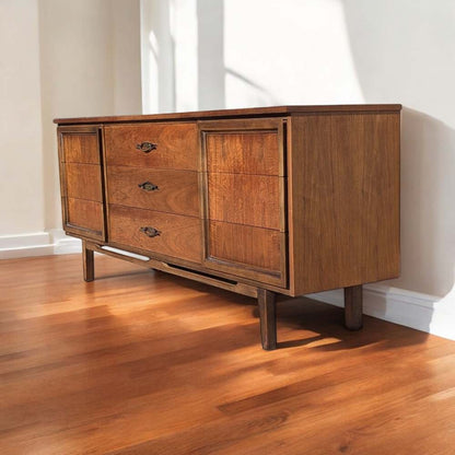 LA Period Dresser, Bedroom, Nine Drawers, Credenza, Sideboard
