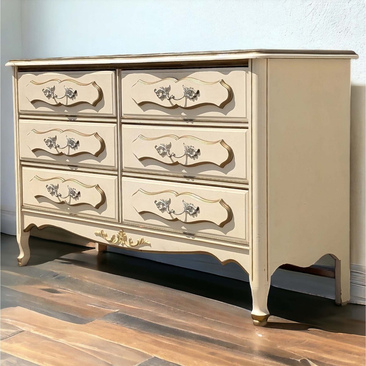 1970s French Provincial Six-Drawer Dresser with Mirror