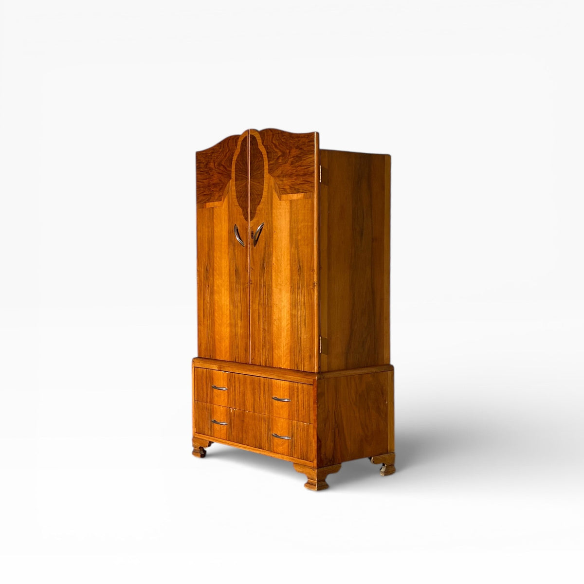 Art Deco Figured Wood Cocktail Cabinet with Fitted Interior, circa 1930s — view 7 of 16