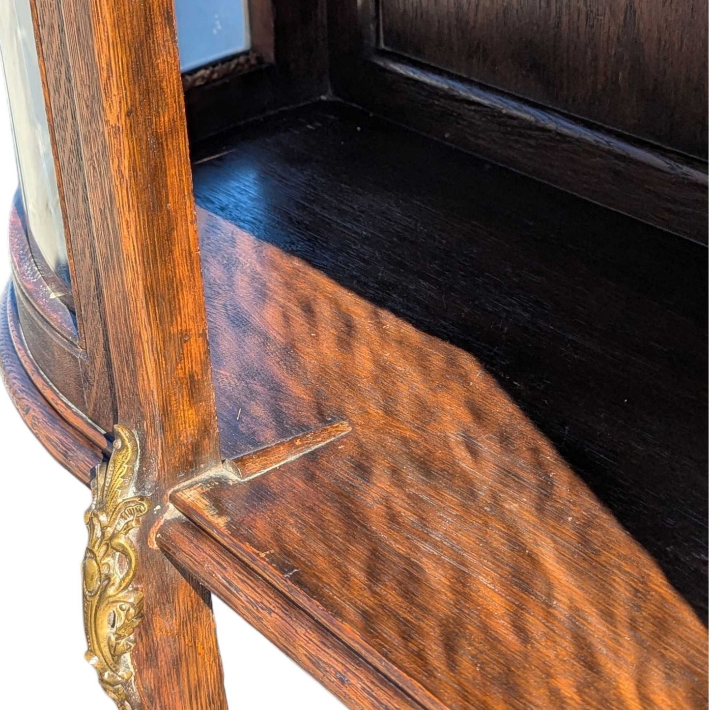 Early 20th Century Edwardian Demi-Lune Curved Glass Display Cabinet