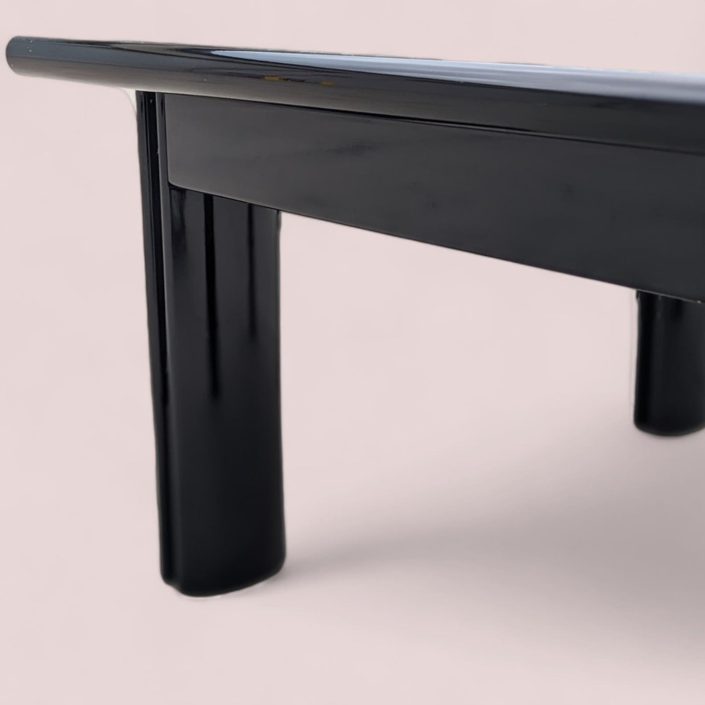 Italian Postmodern Coffee Table, Black Lacquer, Wood, 80s, Living Room