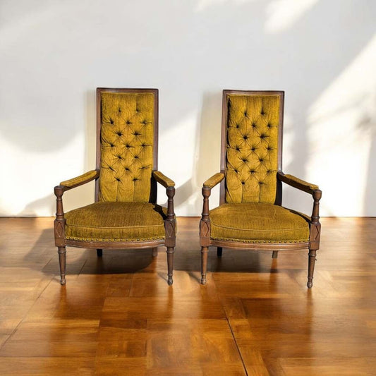 Pair of Vintage High Back Armchairs – Tufted Gold Velvet Regency Chairs, Neoclassical Revival, 1960s Accent Seating