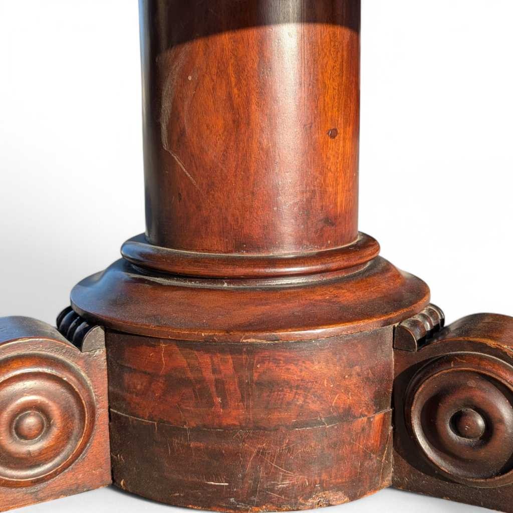 Early 19th Century Charles X Round Coffee Table in Mahogany & Walnut