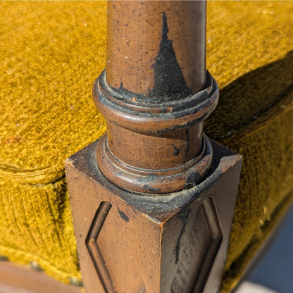 Pair of Vintage High Back Armchairs – Tufted Gold Velvet Regency Chairs, Neoclassical Revival, 1960s Accent Seating