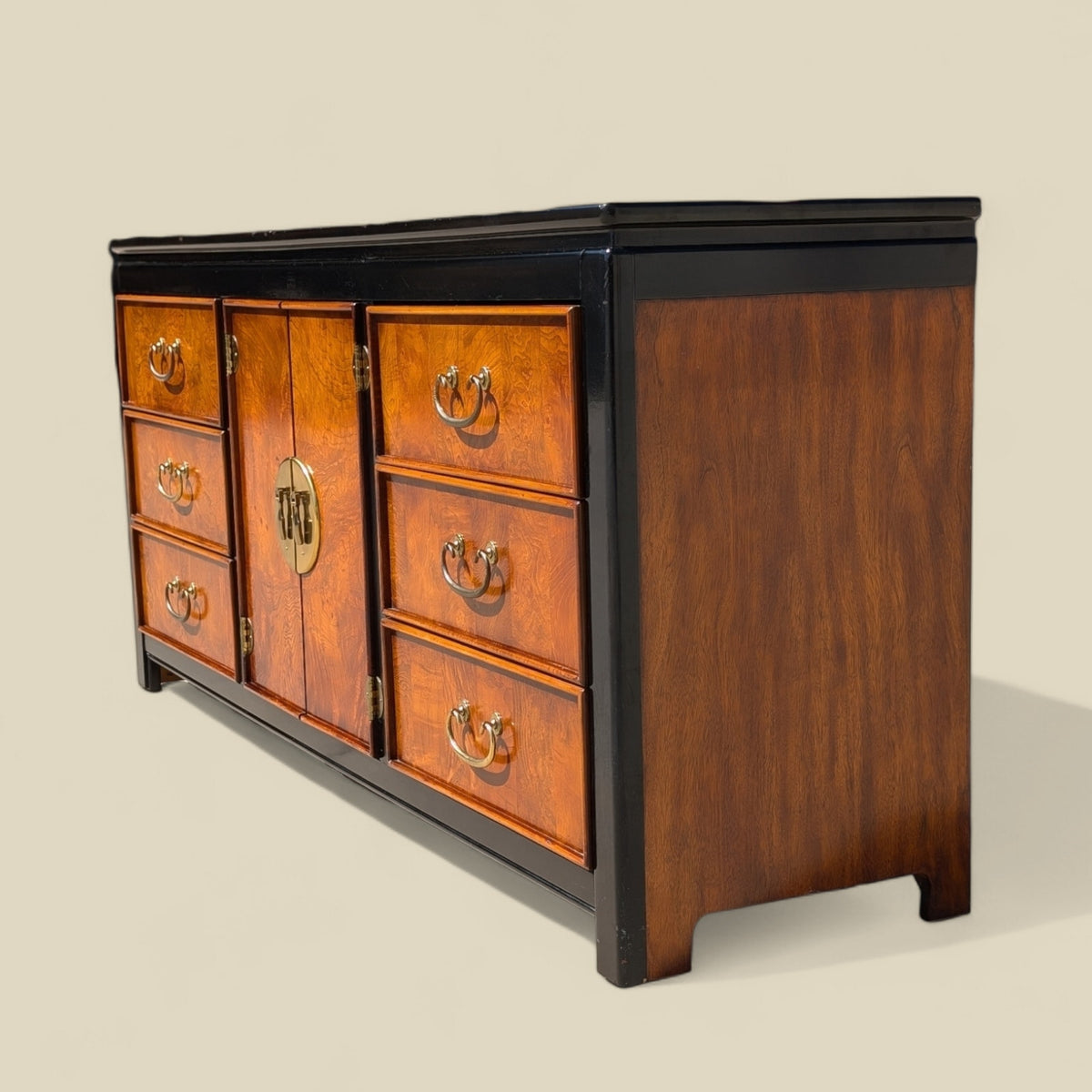 Stanley Furniture Chinoiserie Burl Wood Nine-Drawer Dresser or Credenza