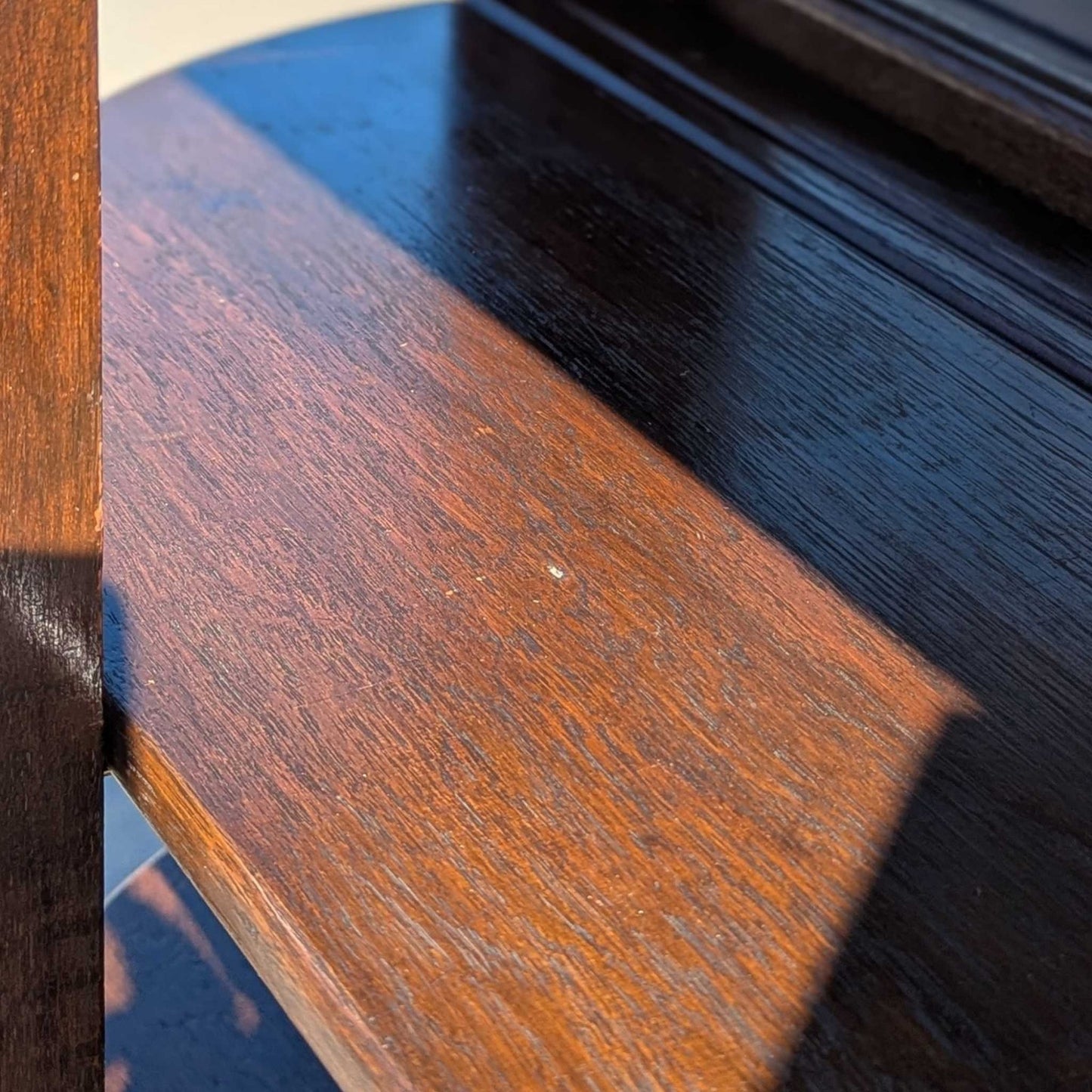 Early 20th Century Edwardian Demi-Lune Curved Glass Display Cabinet