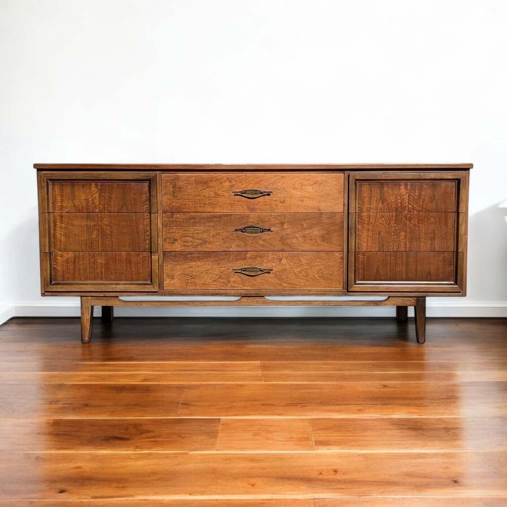 LA Period Dresser, Bedroom, Nine Drawers, Credenza, Sideboard — view 4 of 16