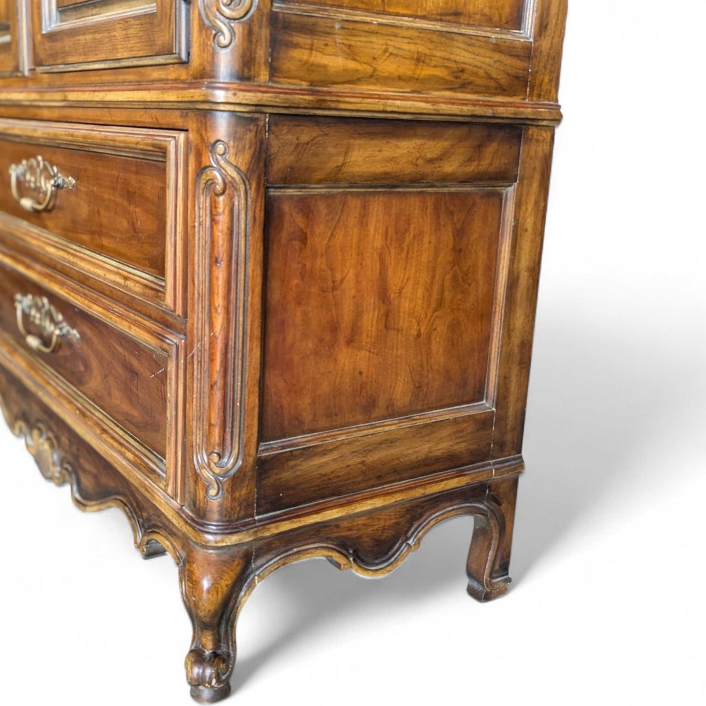 Drexel Brittany Heritage French Provincial Armoire