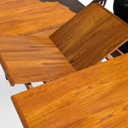 Danish Teak Dining Table – Mid-Century Modern