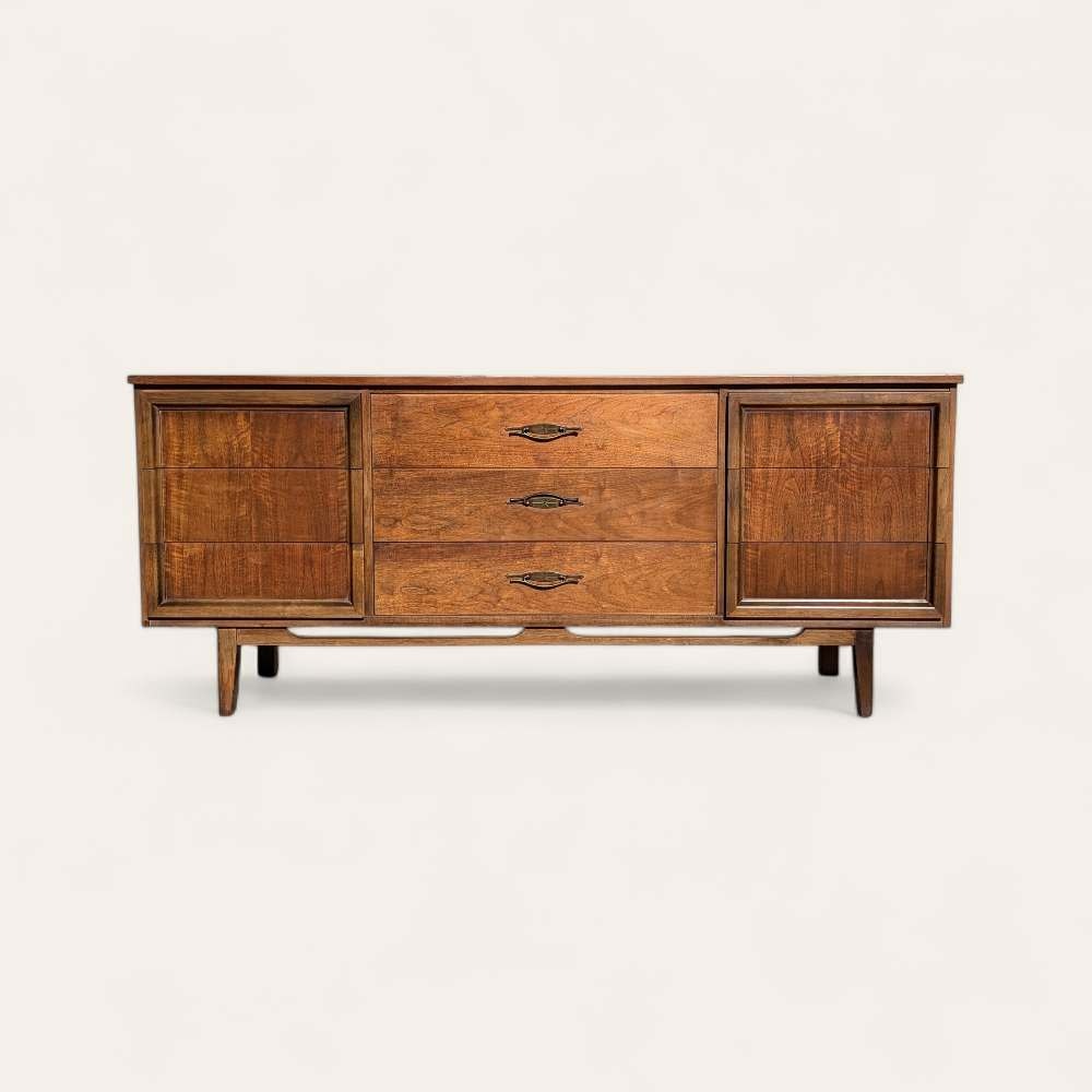 LA Period Dresser, Bedroom, Nine Drawers, Credenza, Sideboard — view 10 of 16
