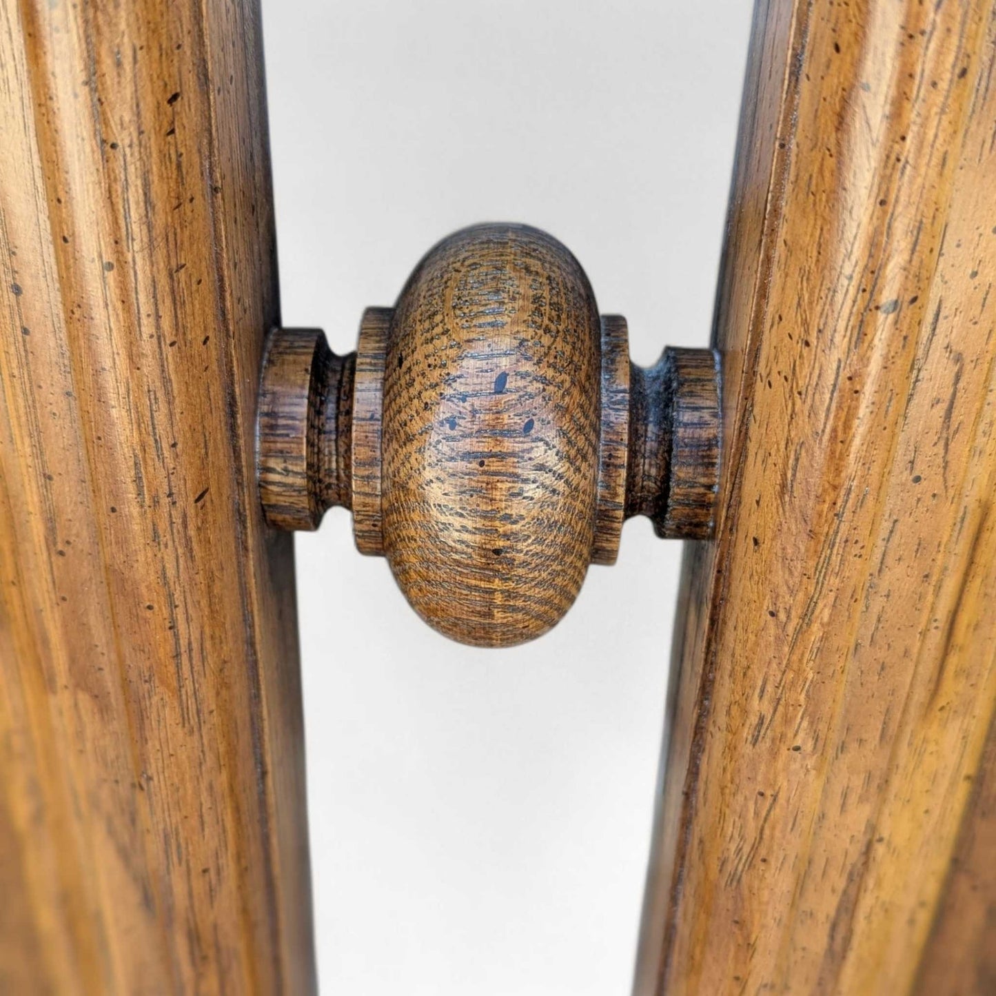 Vintage Oak King Headboard – Carved Panel Design with Turned Spindles