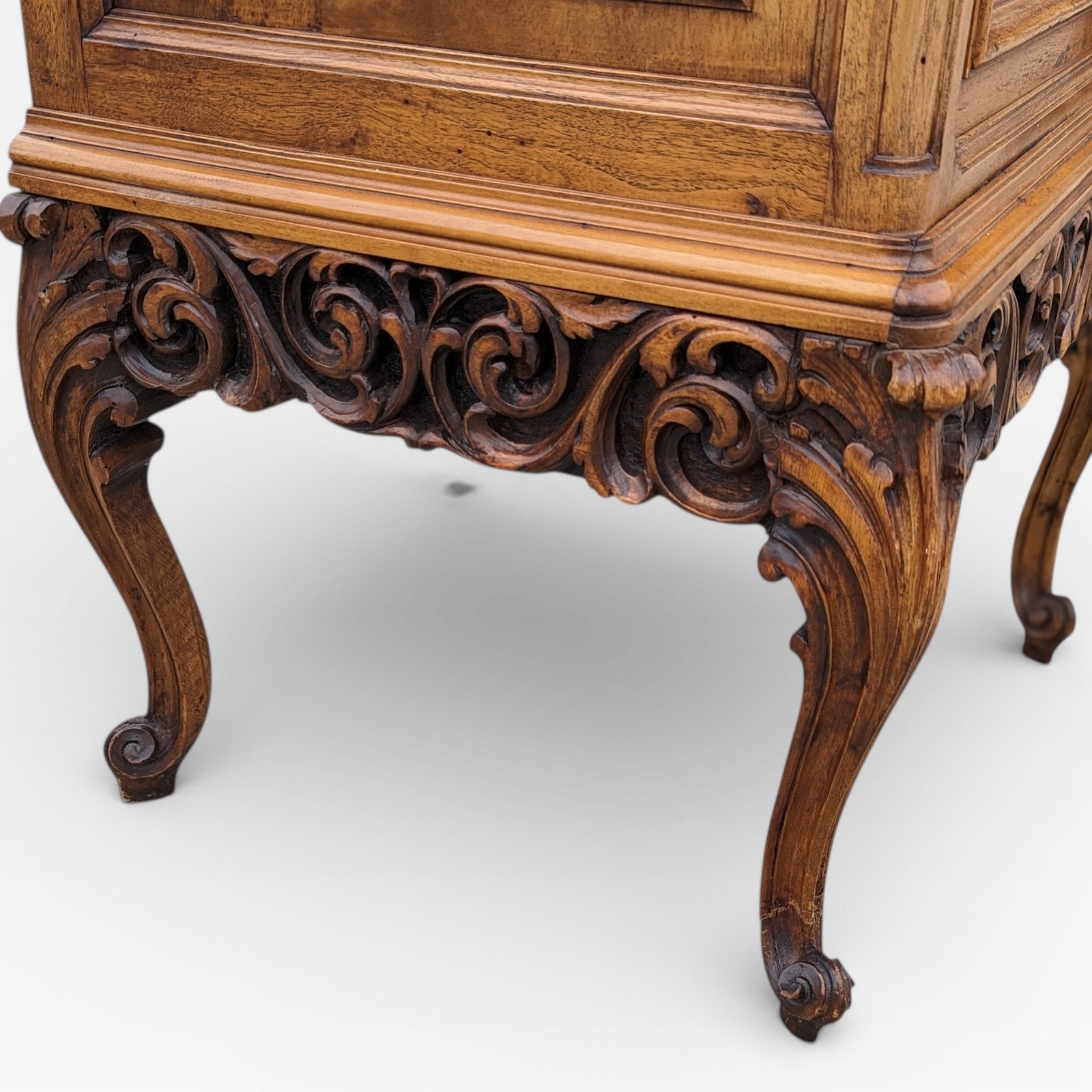 Continental Walnut Carved Sideboard Cabinet with Sculptural Apron — view 8 of 16