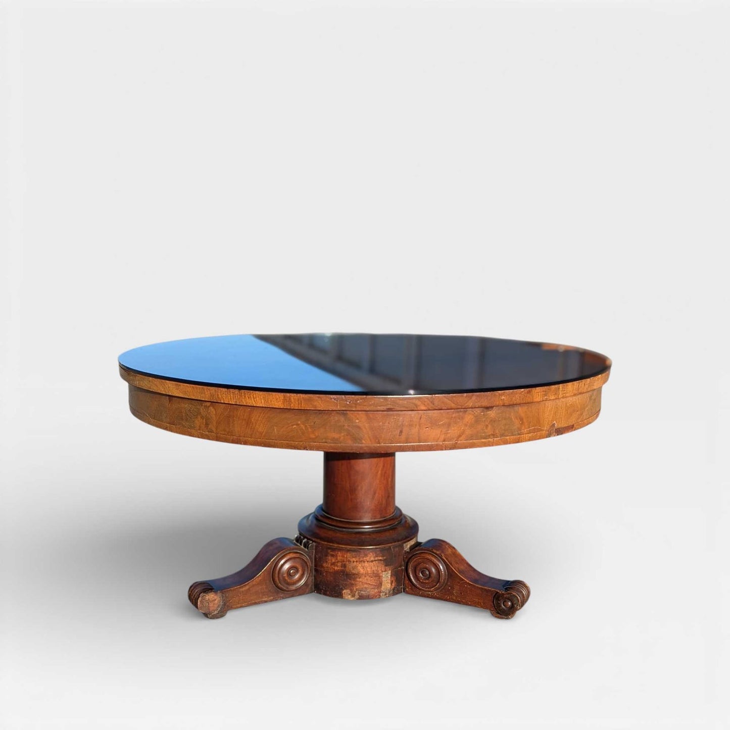 Early 19th Century Charles X Round Coffee Table in Mahogany & Walnut