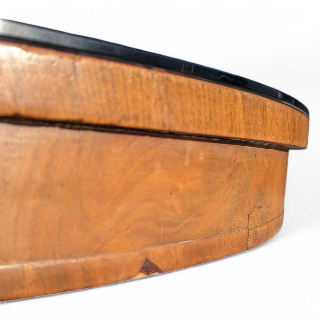 Early 19th Century Charles X Round Coffee Table in Mahogany & Walnut