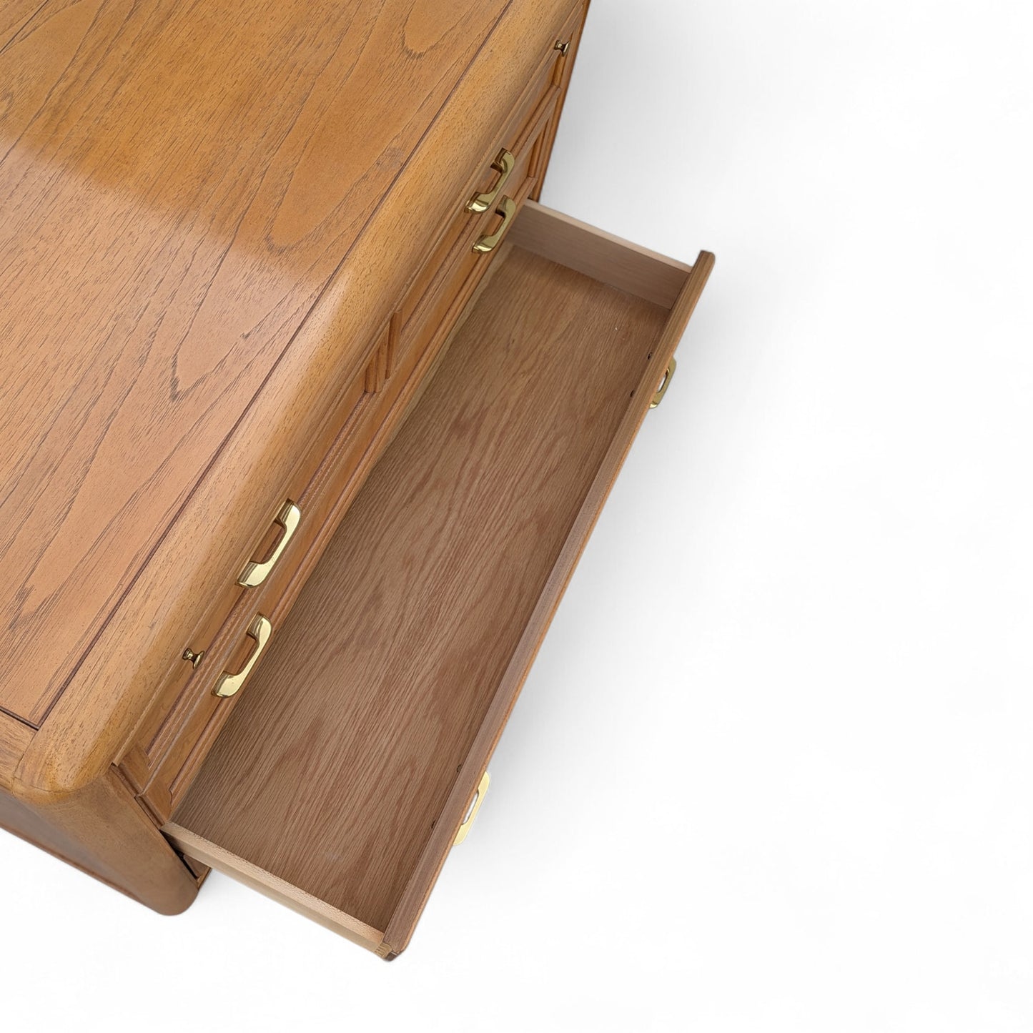 Petite Sideboard by Thomasville, Buffet