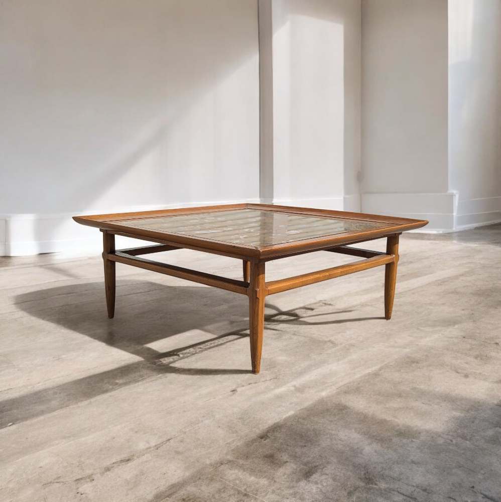 Tomlinson Sophisticate Model 315 Fossil Marble and Pecan Coffee Table, 1960s — view 7 [CBV1 XPt4TMj2MJm2ZocWWjEv 07 0b4bd637-47f7-4bb7-bfa9-31e1306a4529.jpeg]