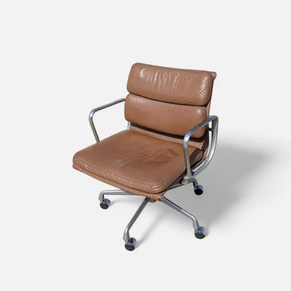 Vintage Eames Soft Pad Chair by Herman Miller – Leather Office Chair with Aluminum Base, Mid-Century Modern Icon