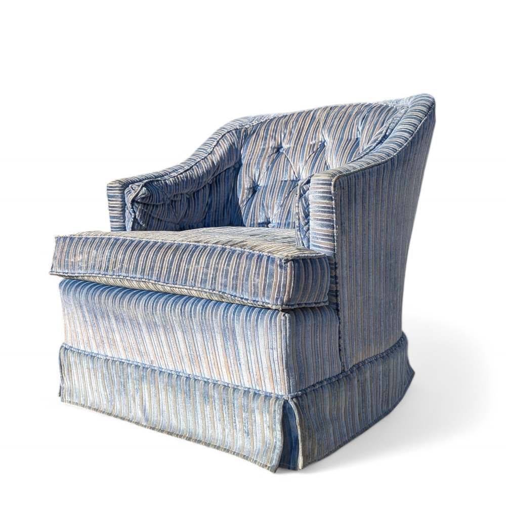 Vintage Blue Striped Velvet Swivel Lounge Chair, Late 20th Century — view 3 [CBV1 seDmQfmh8PmeMMHyzQFC 03 2700fdb3-f2fe-4907-9d58-45ec964e4bad.jpeg]