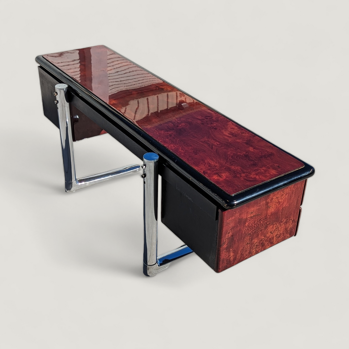 Warren Platner for Knoll 1970s Oak, Burl, Acrylic and Chrome Executive Desk — view 17 of 24
