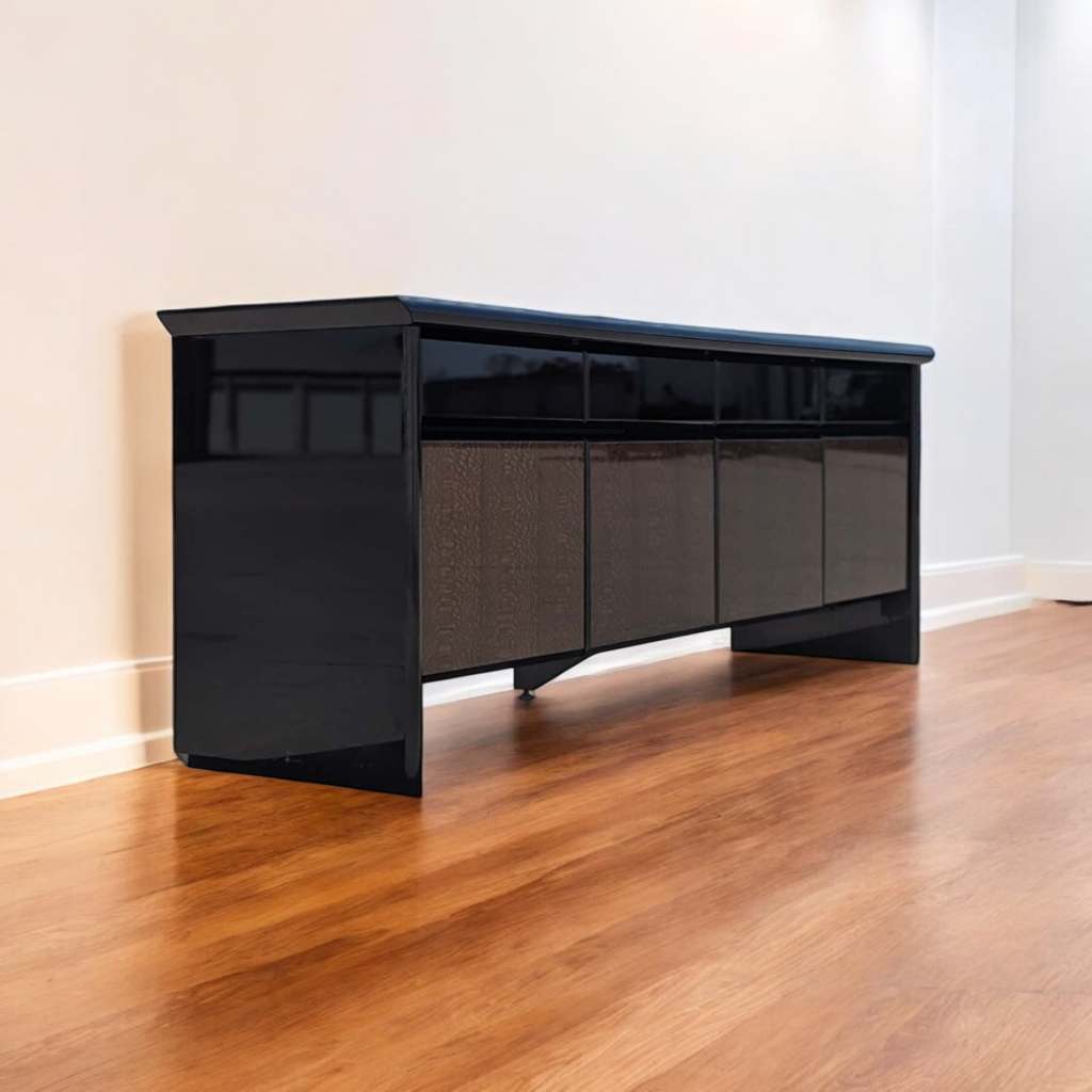 Vintage Buffet, Sideboard Cabinet, Giorgio Collection for Saporiti Italia, 80s, Postmodern, Lacquer