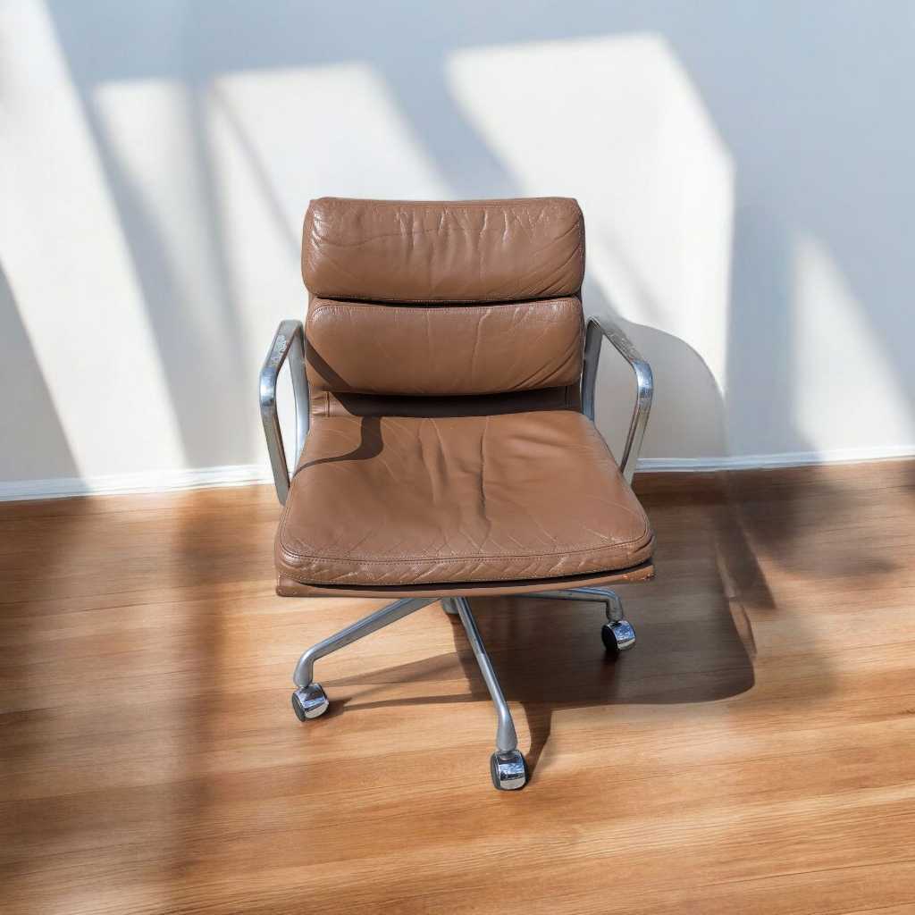 Vintage Eames Soft Pad Chair by Herman Miller – Leather Office Chair with Aluminum Base, Mid-Century Modern Icon