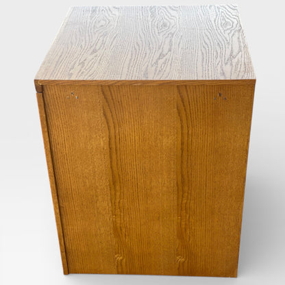 Late 20th Century Solid Oak Media Cabinet with Pull-Out Shelf, American Modern
