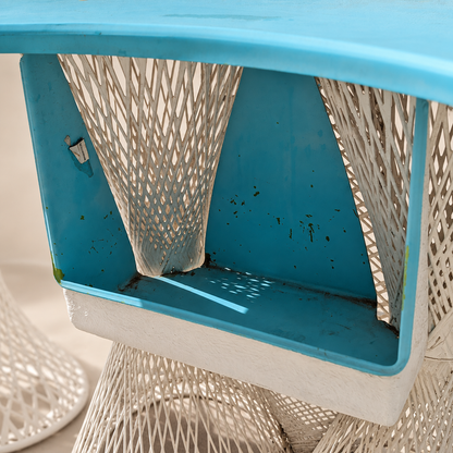 Russell Woodard Spun Fiberglass Patio Bar and Four Stools, 1970s — view 5 of 5