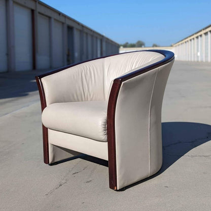 Nice Leather Armchair by Ekornes, Rosewood, Lounge Chair, Mid Century, Scandinavian, Living Room